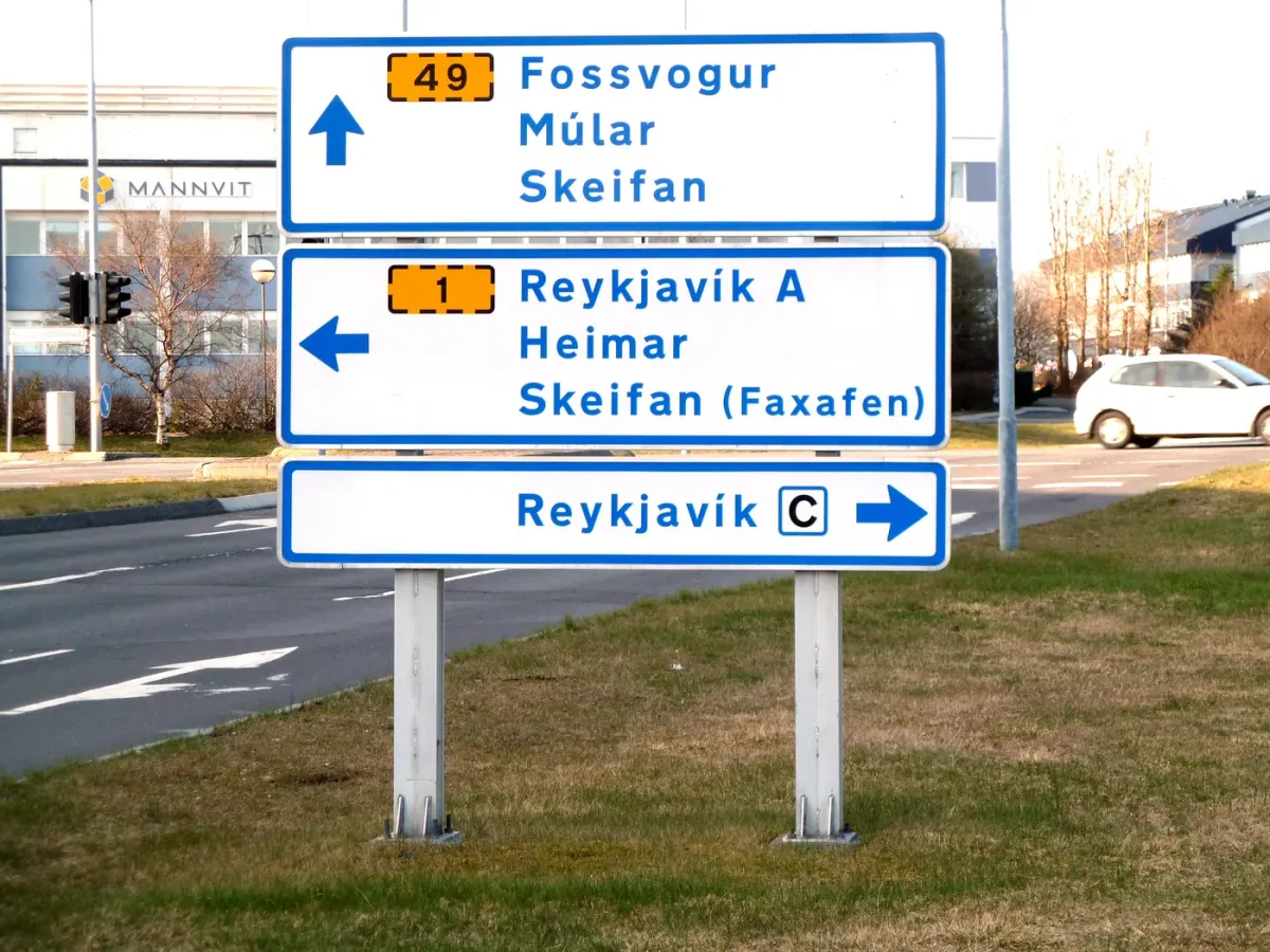Miklabraut göngubrýr viðhald