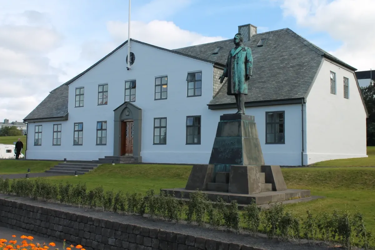 Hugað að jarðgöngum í stað ferja milli eyja á Hjaltlandseyjum