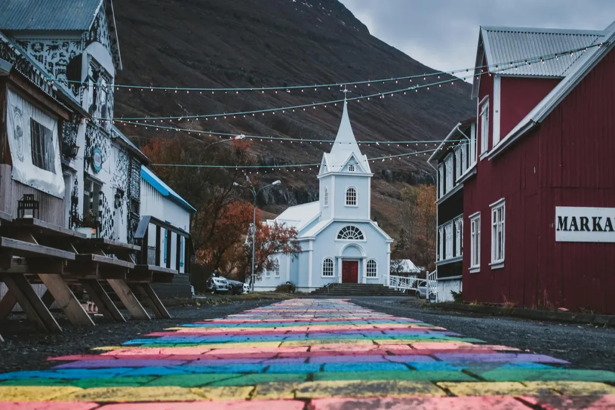 Aecom notar stafræna tækni við smíði Serpentine-skálans 2026