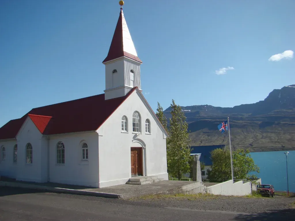 Bærinn skýrir ástandið í Búastaðagryfju